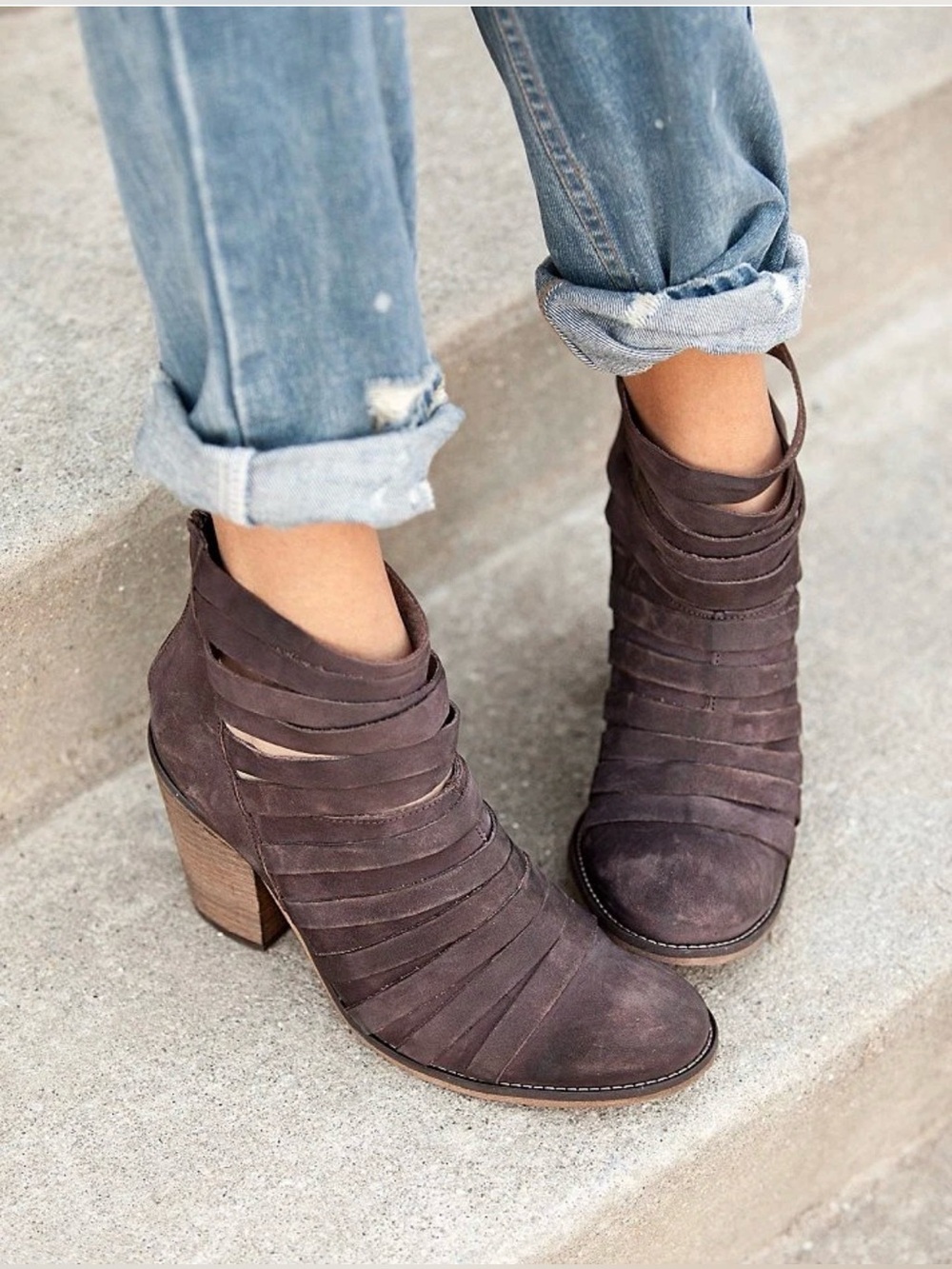 Free People Mahogany Strappy Leather Ankle Booties – Size 40 🤎👢